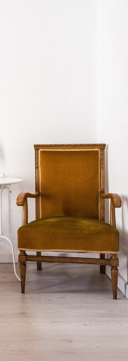 Cozy bedroom with large bed